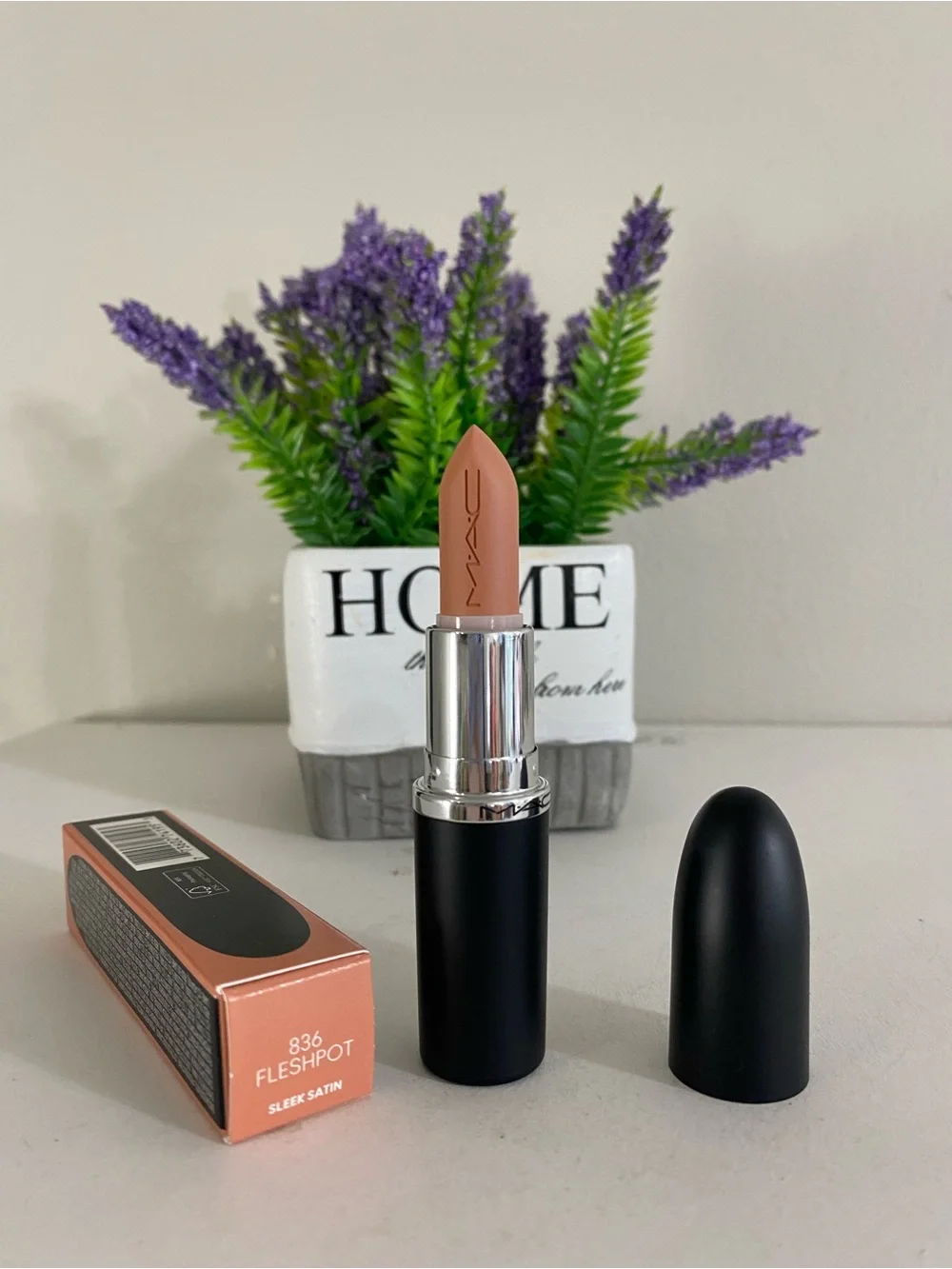 MAC MACximal Sleek Satin Lipstick FLESHPOT 836 - Full Size New in Box
